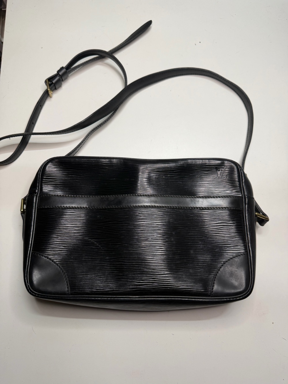Louis Vuitton Trocadero Black Epi Leather Shoulder Bag with Gold Hardware - Picture 1 of 10